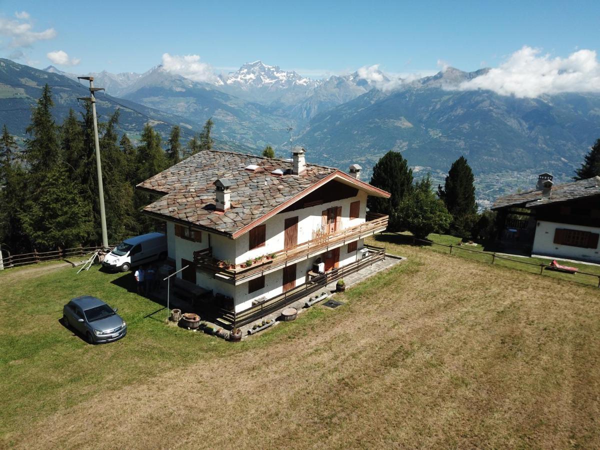 Maison Dahu - Sci, Passeggiate E Sport A Pila - Alloggio Ad Uso Turistico - Vda - Gressan - N 0012 Eksteriør billede